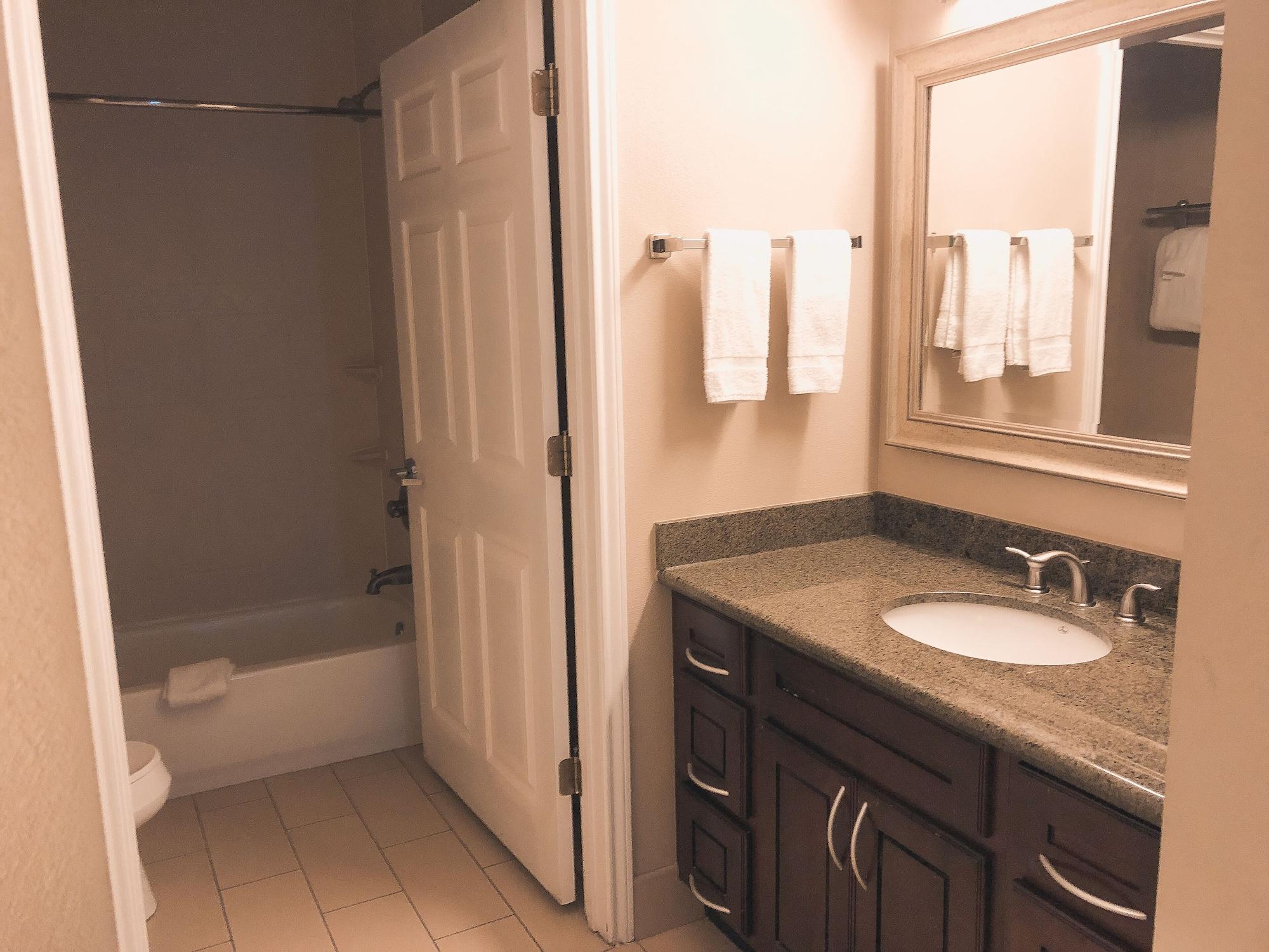 Westay Suites - Covington/Mandeville Экстерьер фото
