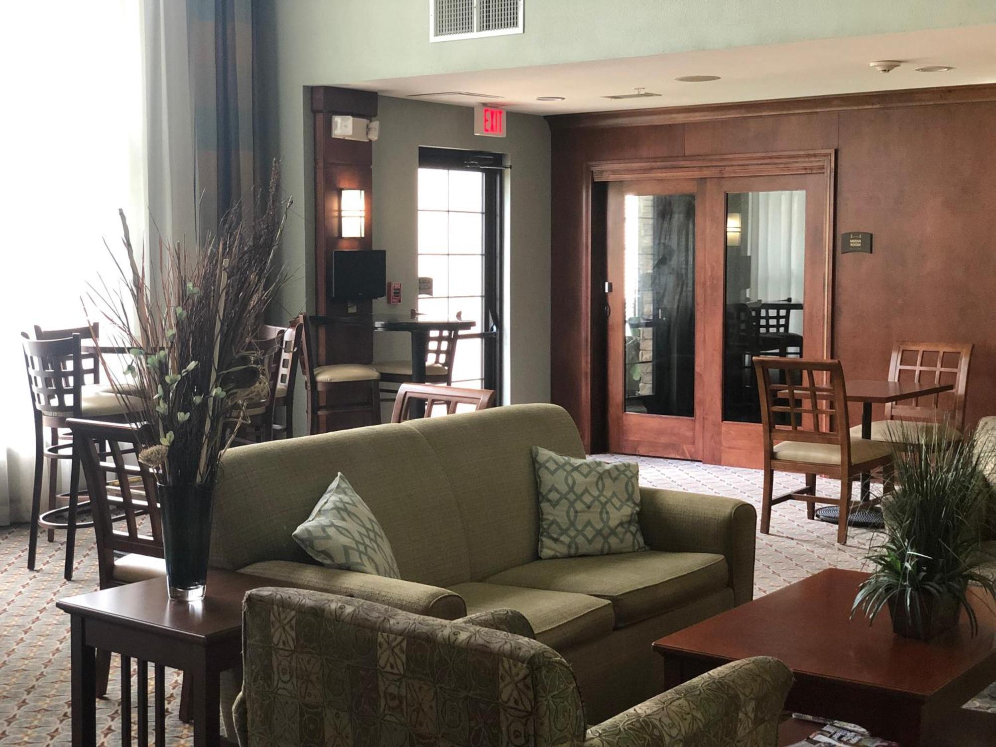 Westay Suites - Covington/Mandeville Экстерьер фото