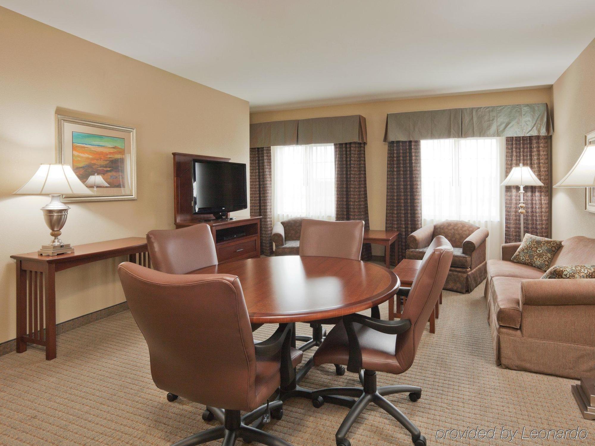 Westay Suites - Covington/Mandeville Номер фото